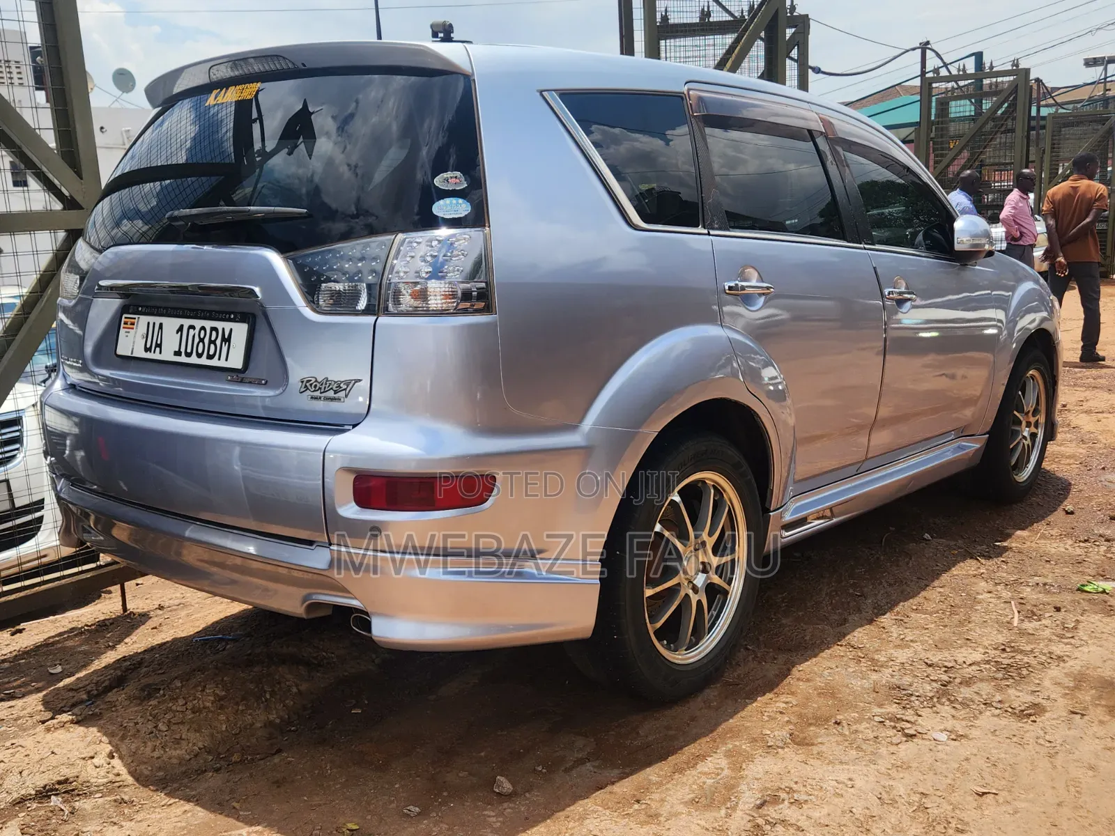 Mitsubishi Outlander 2010 Silver