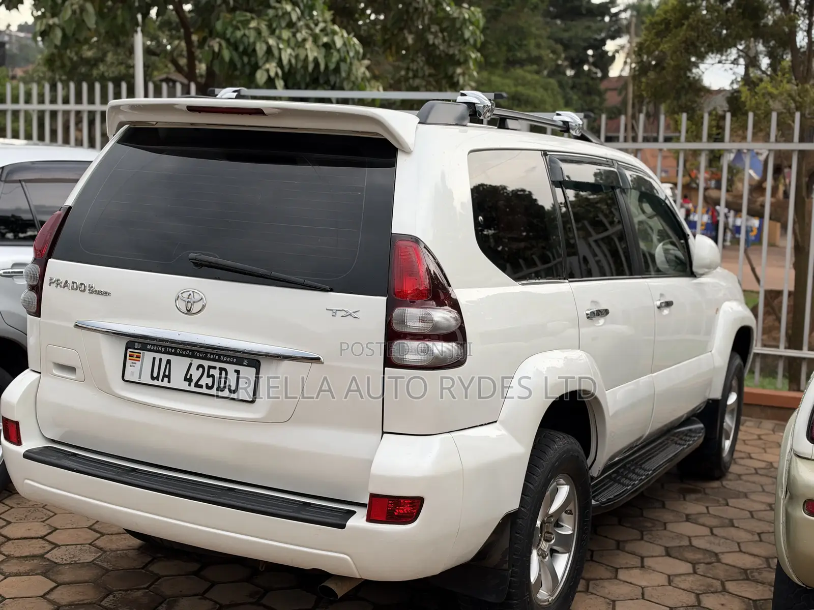 Toyota Land Cruiser Prado 2009 Pearl