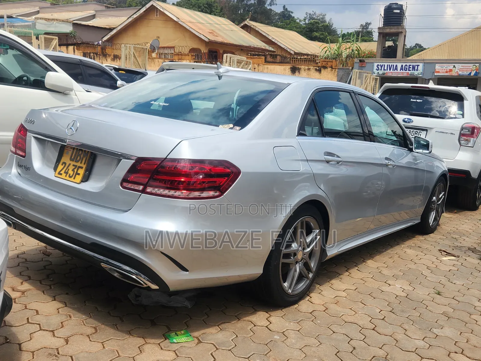 Mercedes-Benz E300 2014 Silver