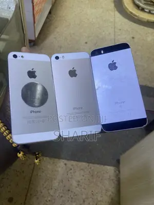 Apple iPhone SE 32 GB White