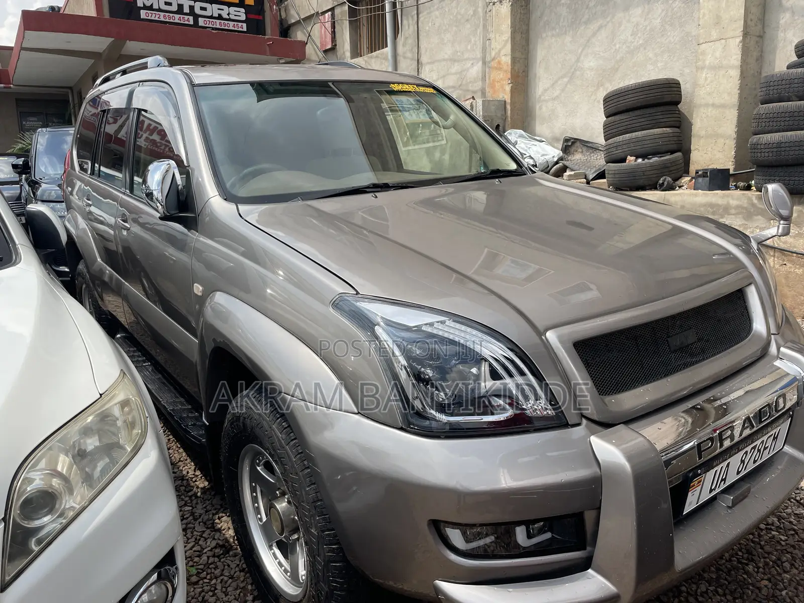 Toyota Land Cruiser Prado 2009 Gray