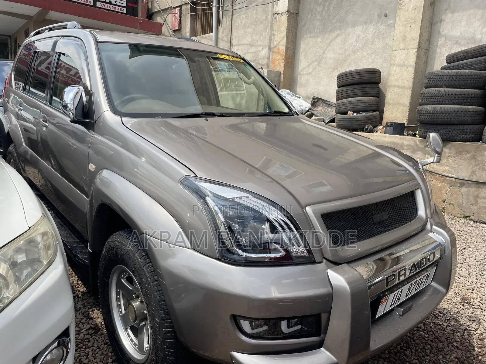 Toyota Land Cruiser Prado 2009 Gray
