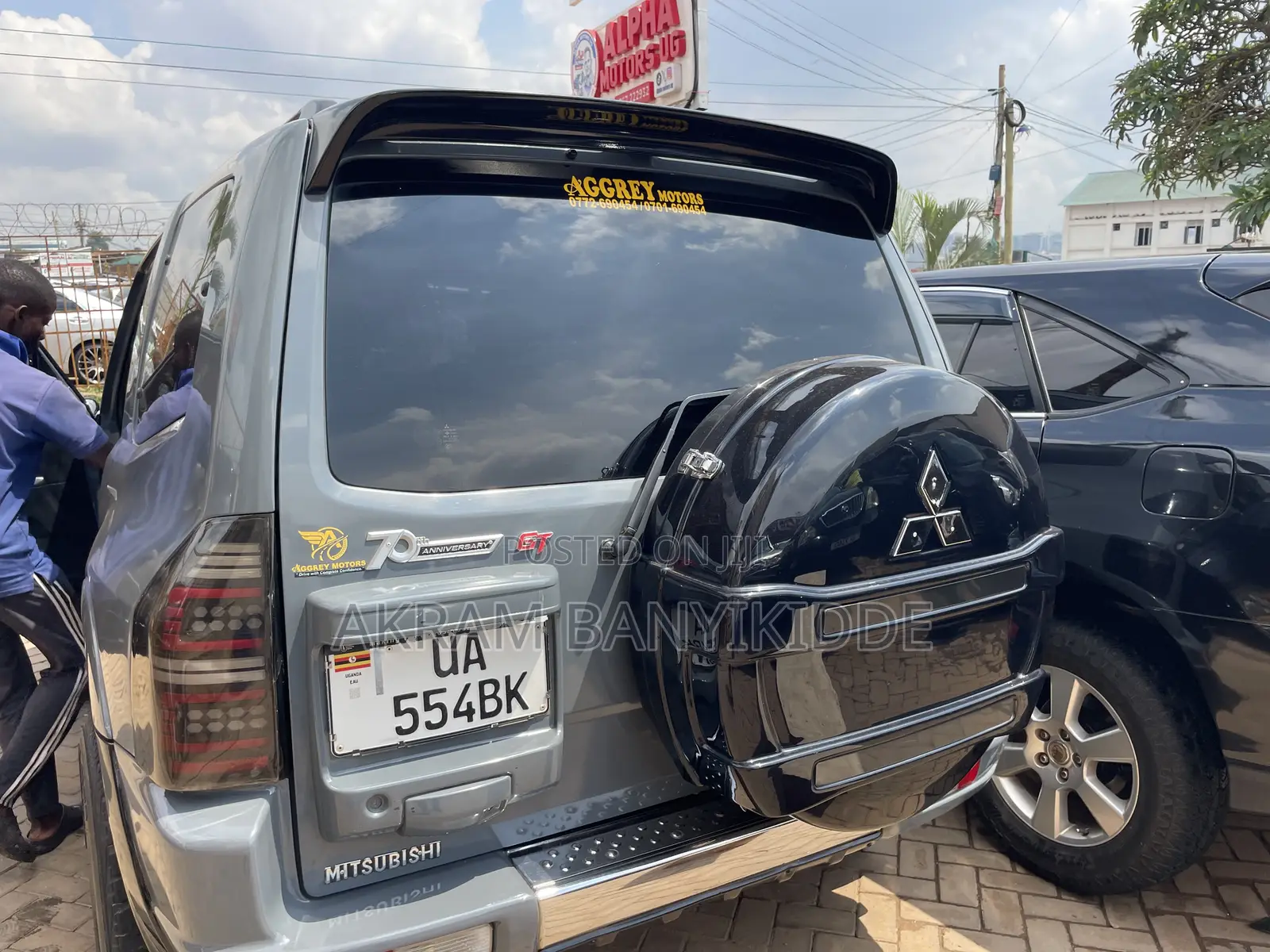 Mitsubishi Pajero 2009 Gray