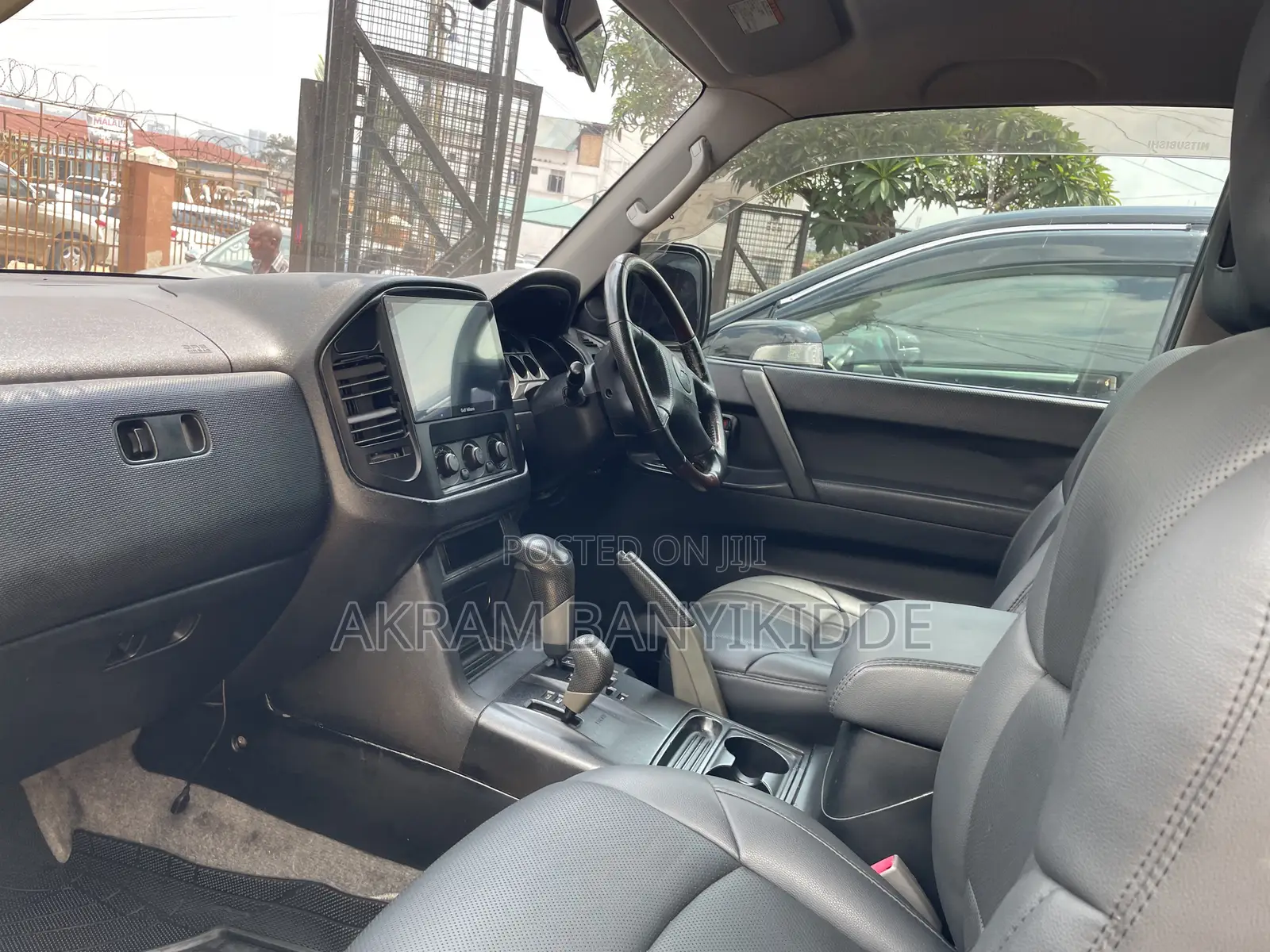 Mitsubishi Pajero 2009 Gray