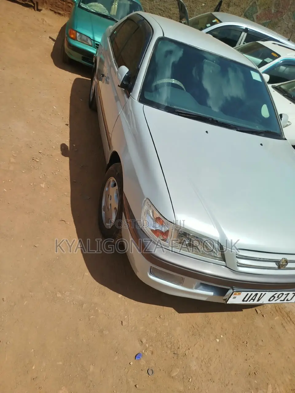 Toyota Premio 2021 Silver