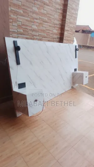 Used 5by6 Luxury Bed With Two Side Drawers Attached Available for Sale