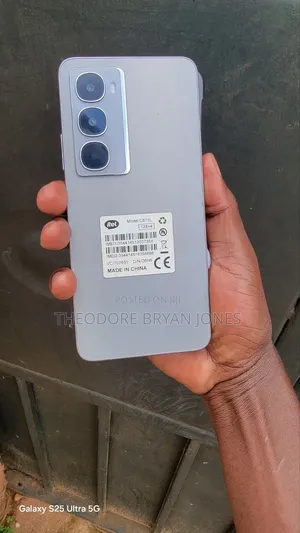 New Itel City 100 128 GB Silver