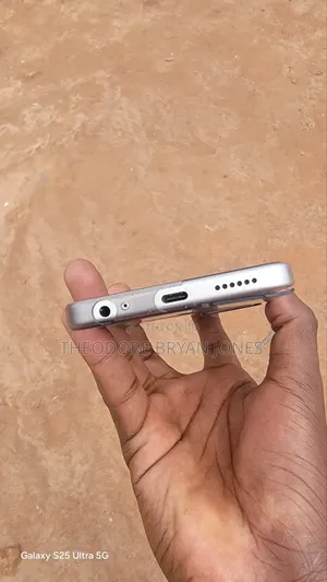 New Itel City 100 128 GB Silver