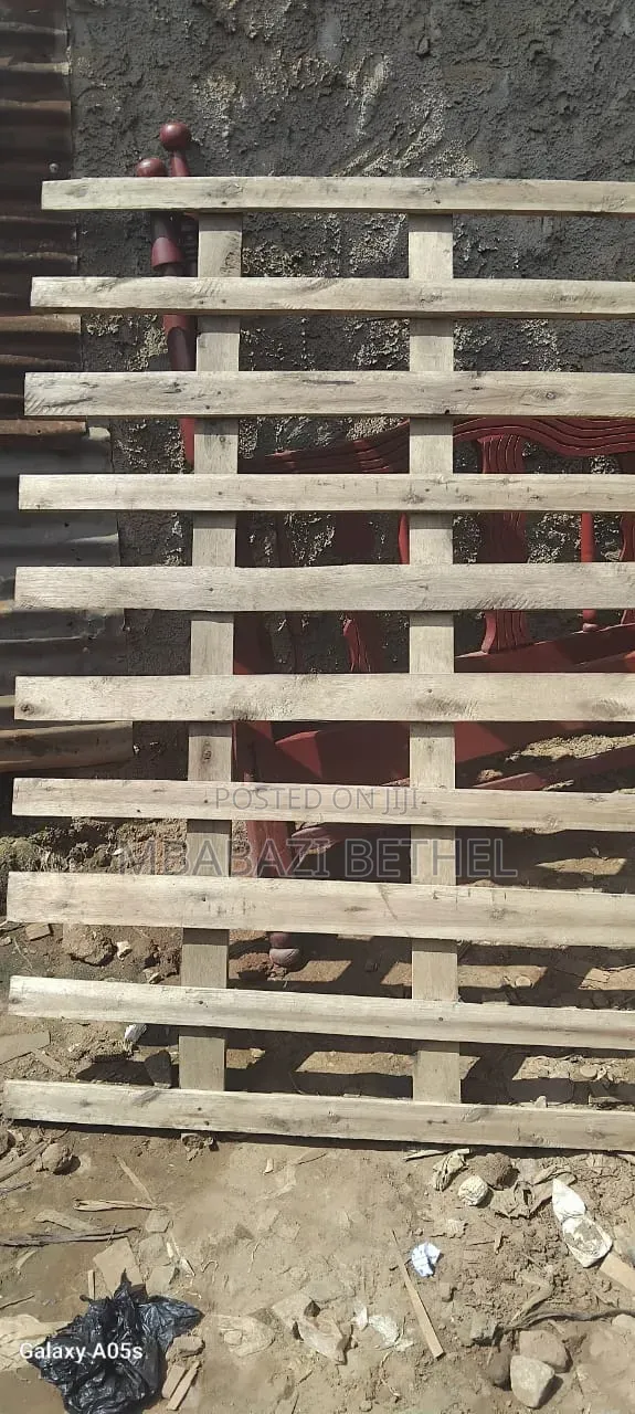 Used 4by6 Wooden Bed on Sale