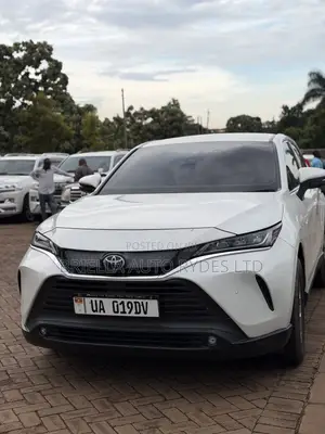 Toyota Harrier 2020 Pearl