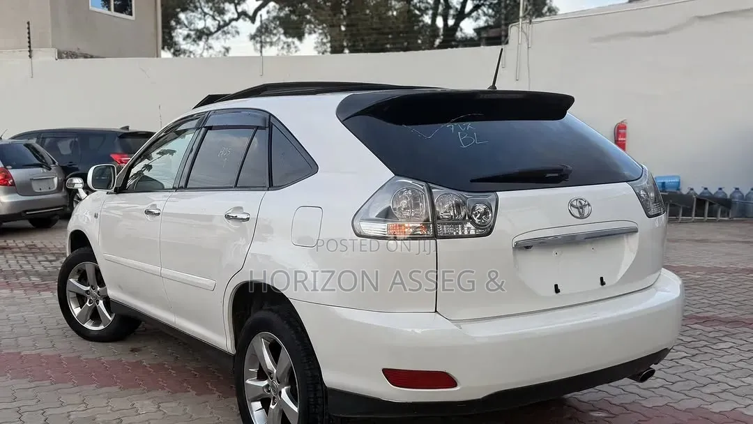 Toyota Harrier 2.4 4WD 2007 White