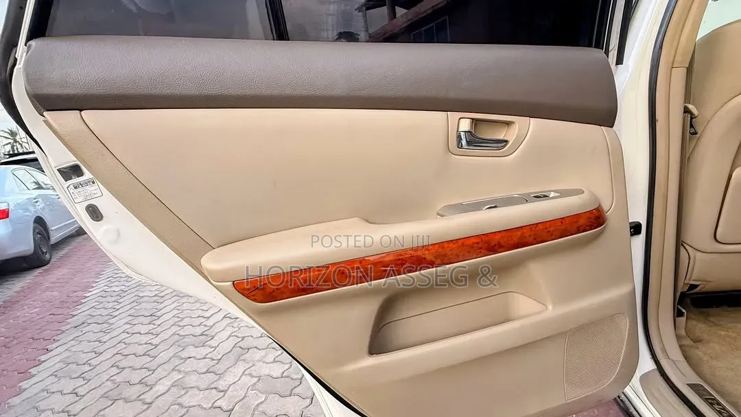 Toyota Harrier 2.4 4WD 2007 White