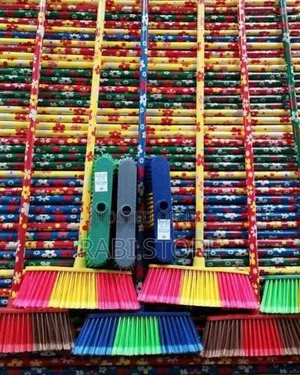 Squeezers, Brooms, Brush, Moppers
