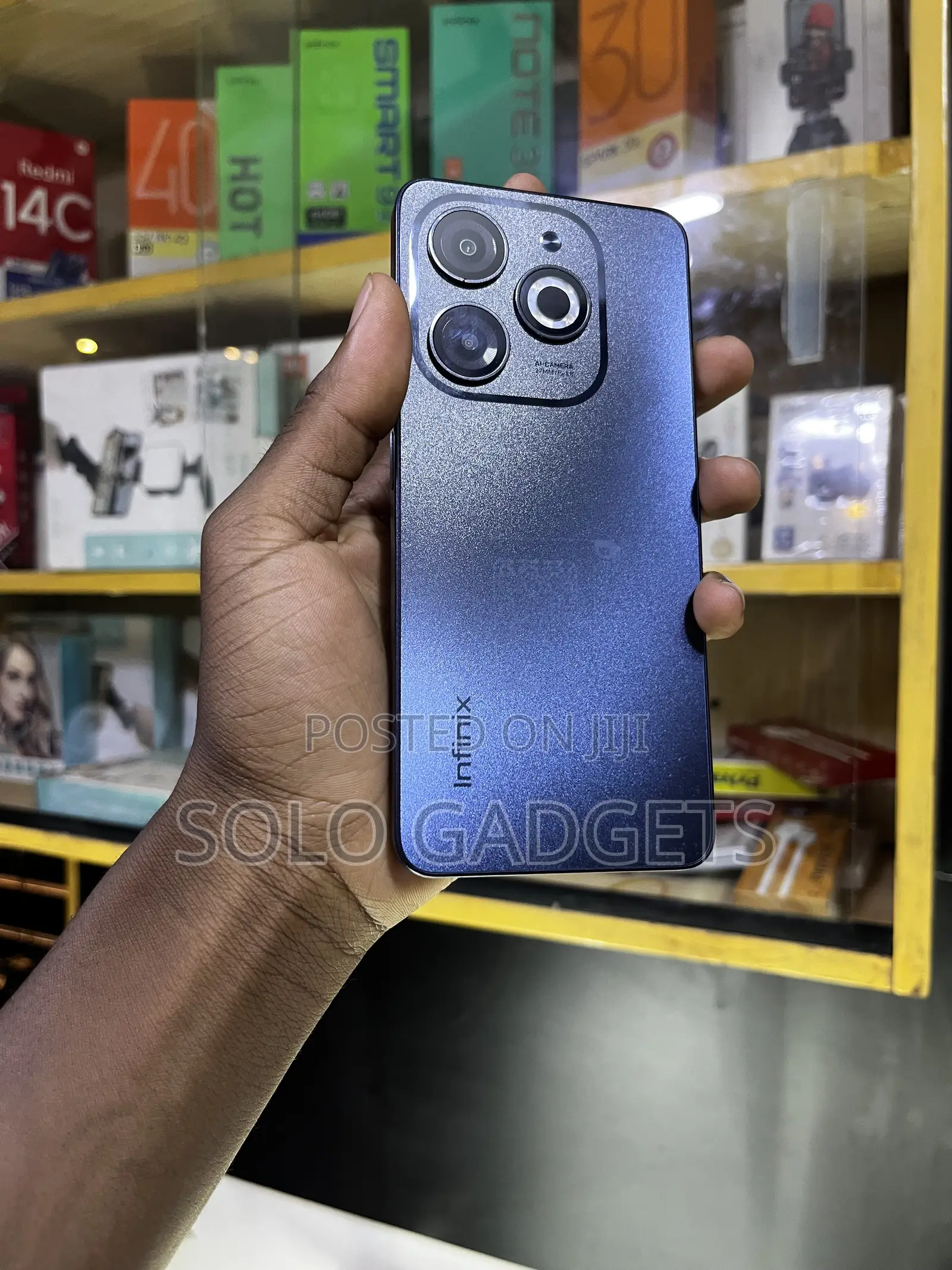 New Infinix Smart 8 64 GB Black
