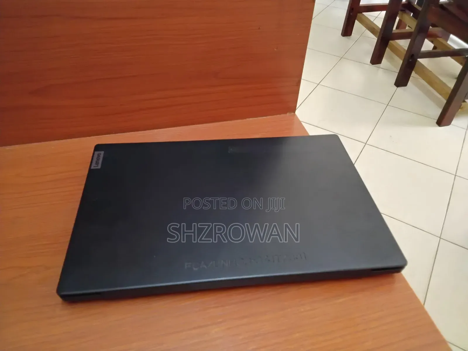 Laptop Lenovo A8 8GB Intel Core i3 SSD 256GB