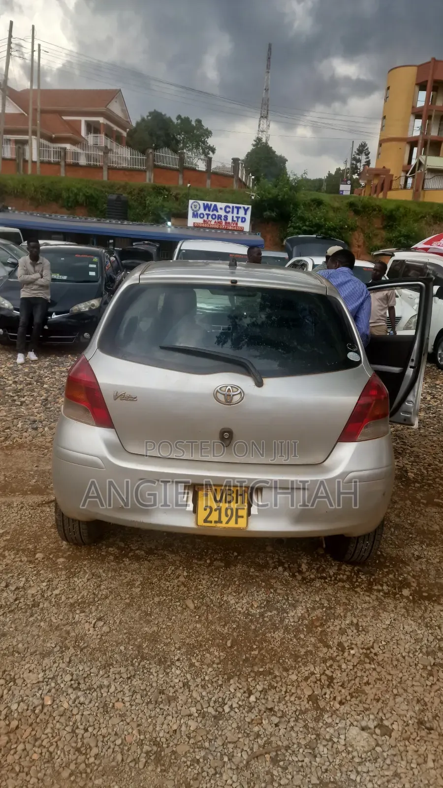 Toyota Vitz 1.3 AWD 3dr 2004 Silver