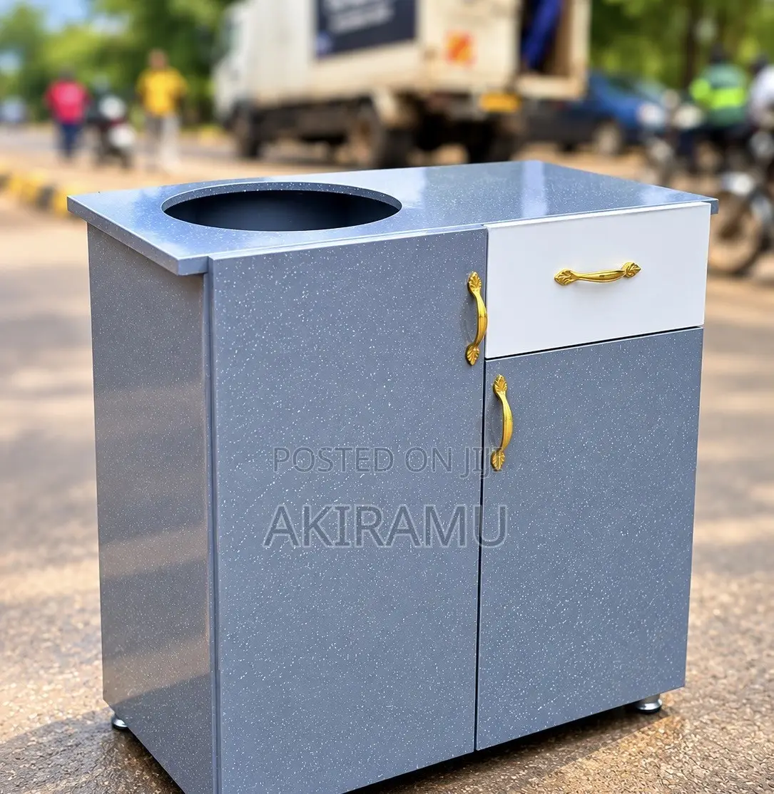 Kitchen Cabinet