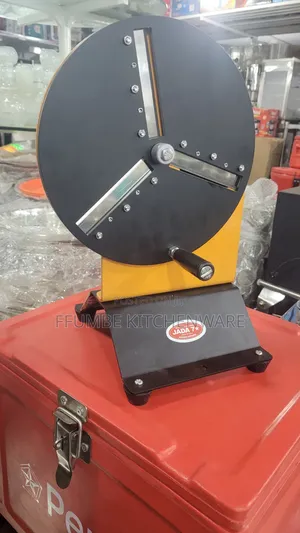 Vegetable Slicer or Cutter