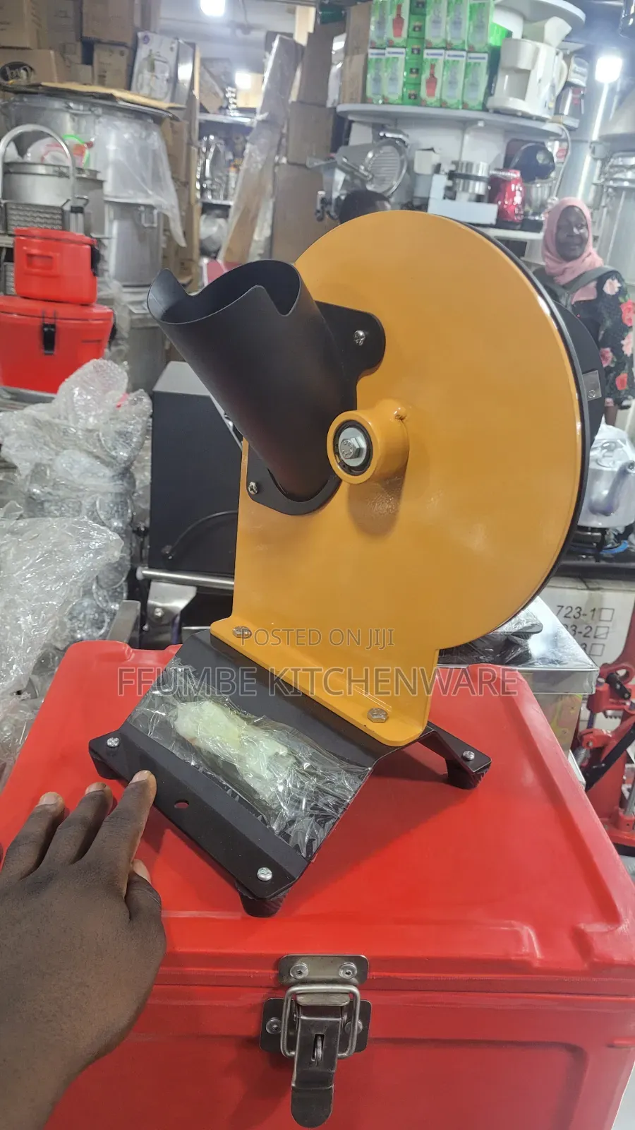 Vegetable Slicer or Cutter