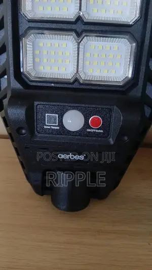 800W Aerbes All-in-One Solar Street Light – 180 LED, Sensor
