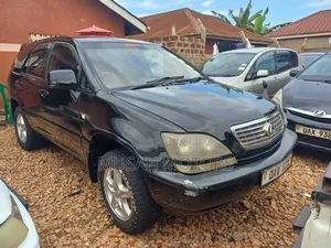Toyota Harrier 3.0 V6 2001 Black
