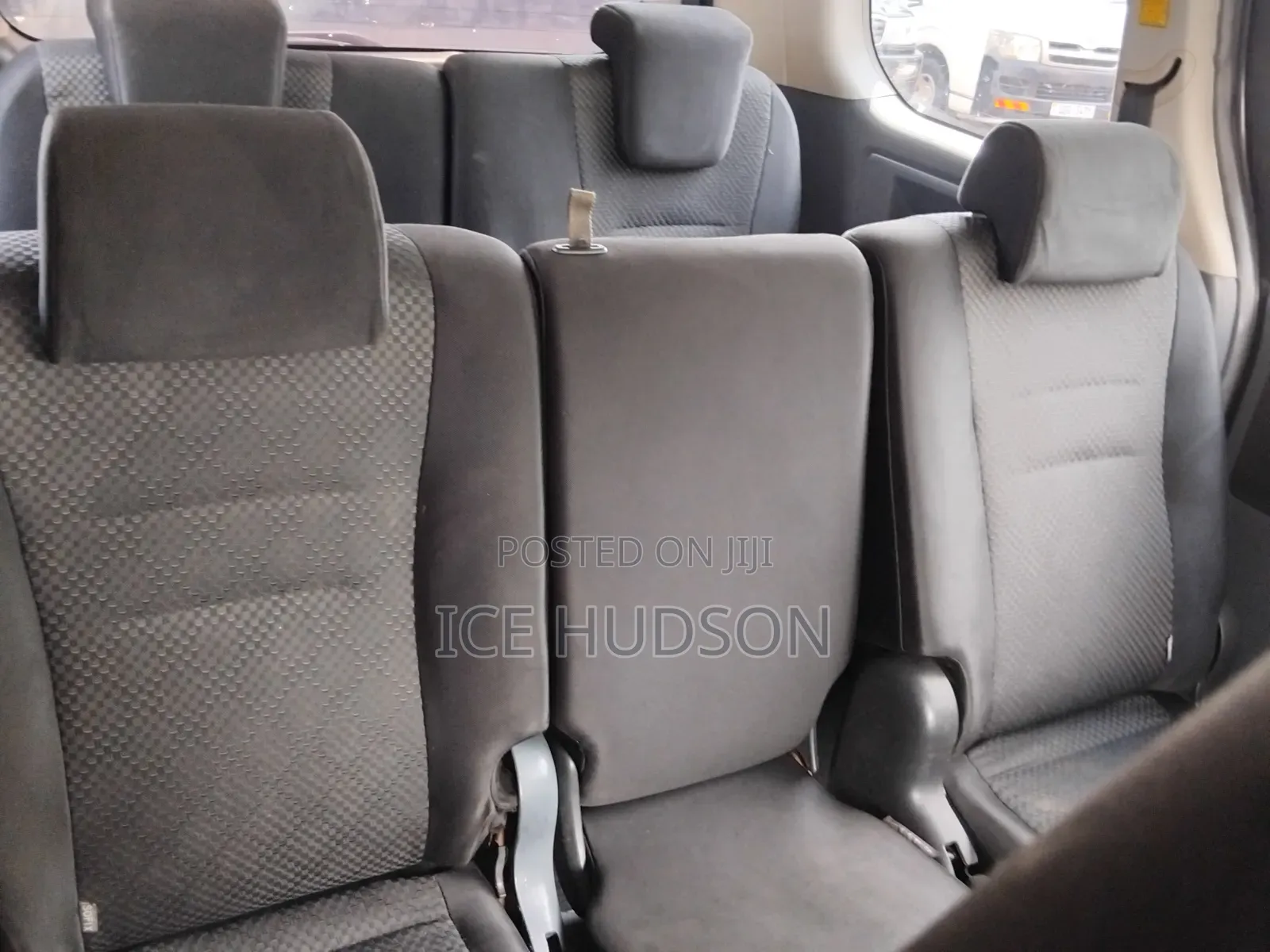 Toyota Noah 2010 Black