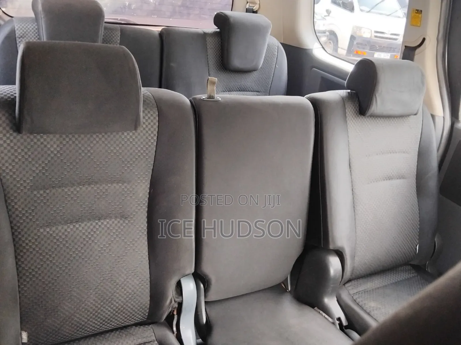 Toyota Noah 2010 Black