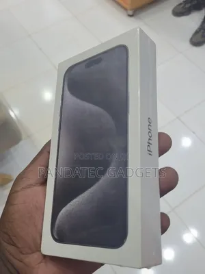 New Apple iPhone 15 Pro Max 256 GB Black