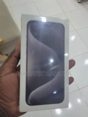 New Apple iPhone 15 Pro Max 256 GB Black
