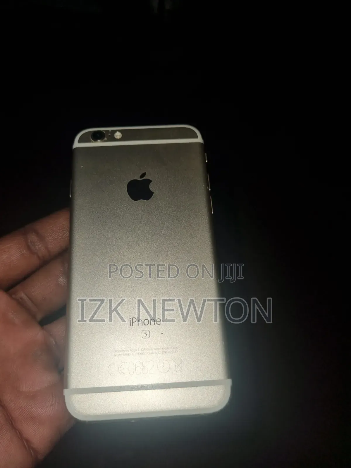 Apple iPhone 6s 64 GB Silver