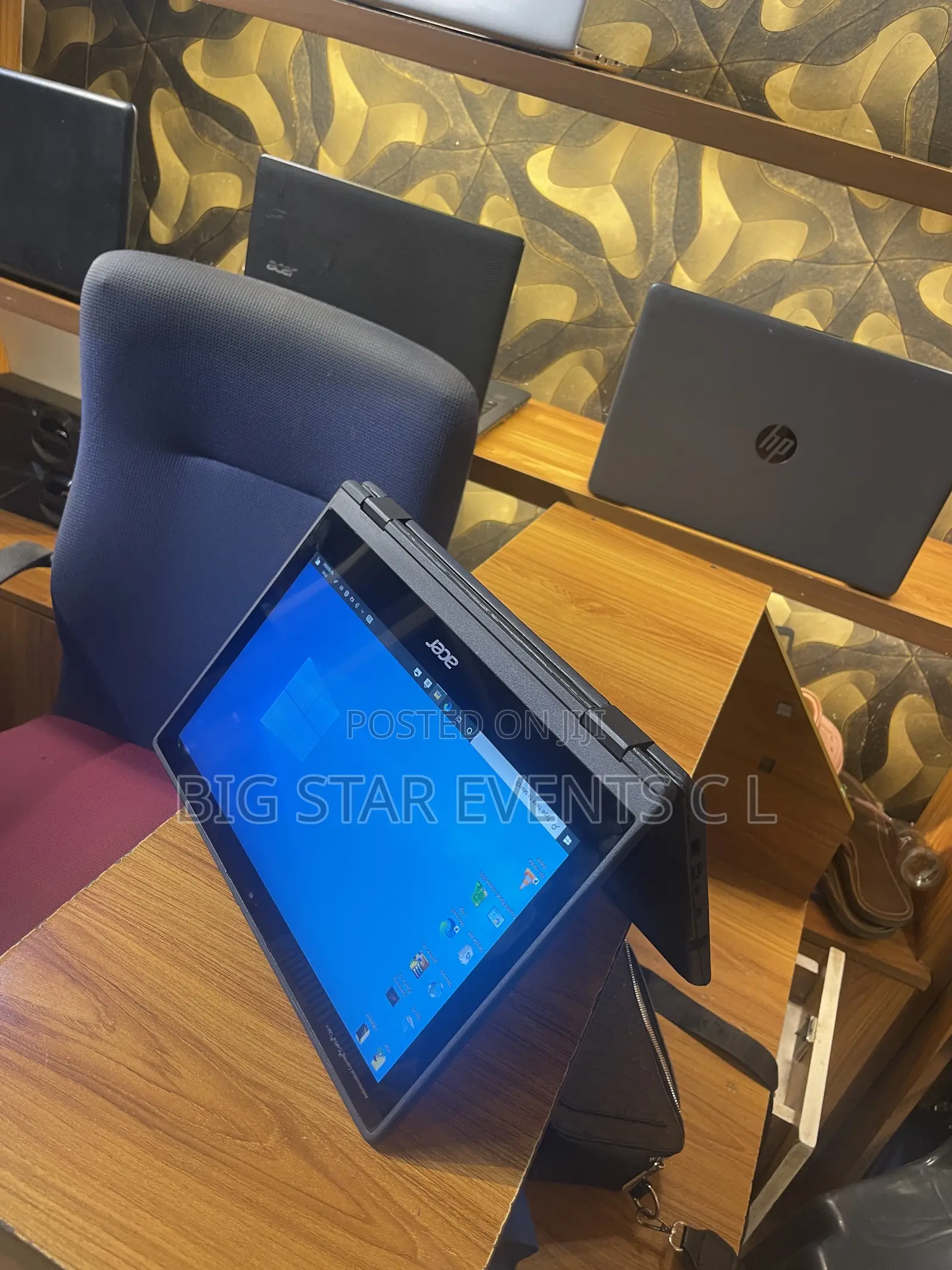 Laptop Acer TravelMate Spin B3 8GB Intel Core i5 SSD 128GB