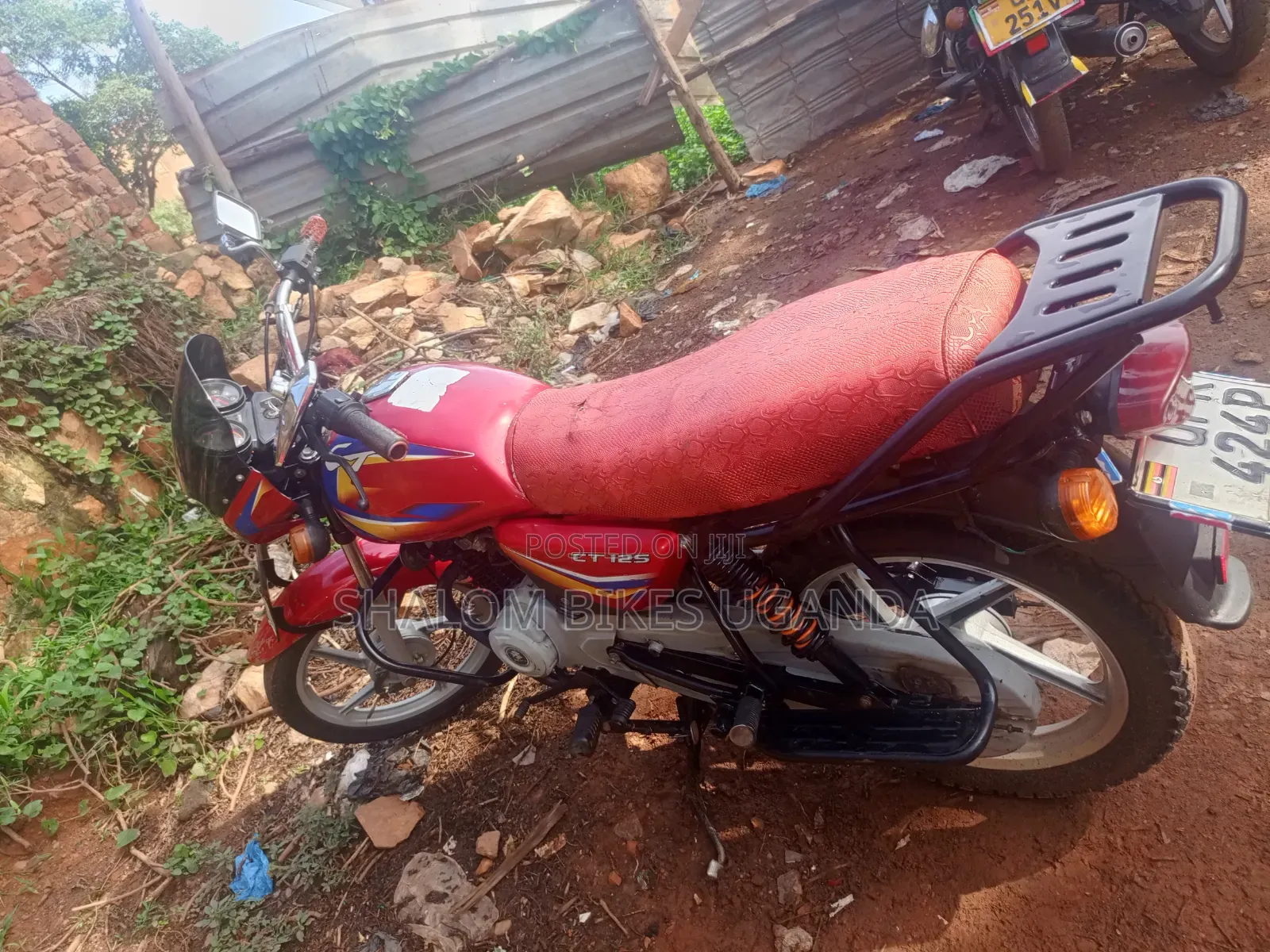 Bajaj CT 125X 2023 Red