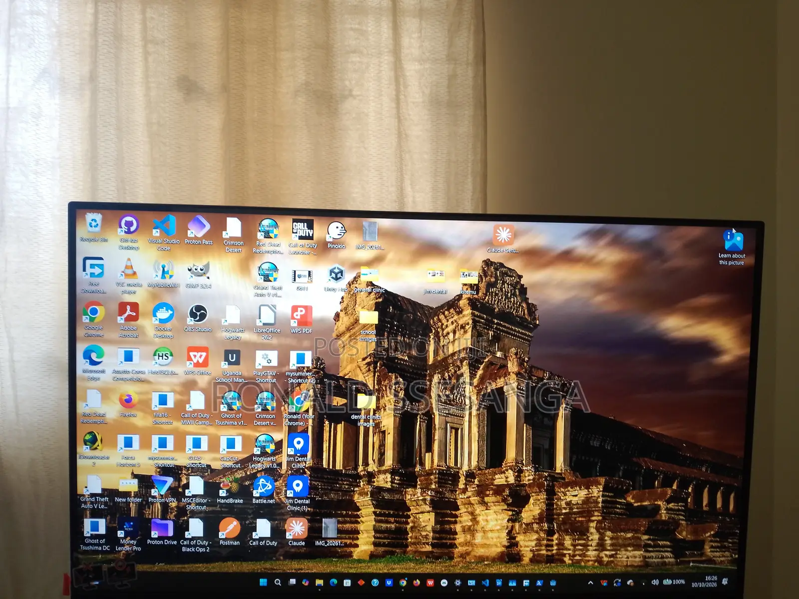Samsung S3 Essentials 27 Inch Monitor