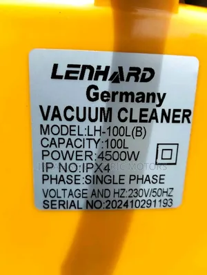 Vacuum Cleaner Wet and Dry