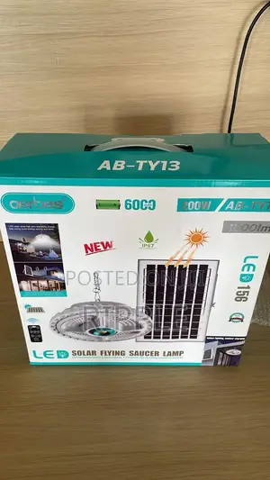 200W Solar Flying Saucer Light – Remote, IP67