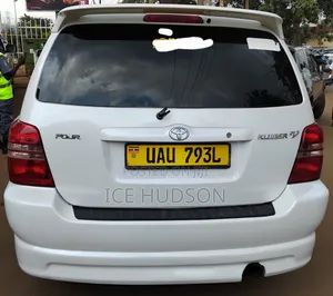 Toyota Kluger 2006 White