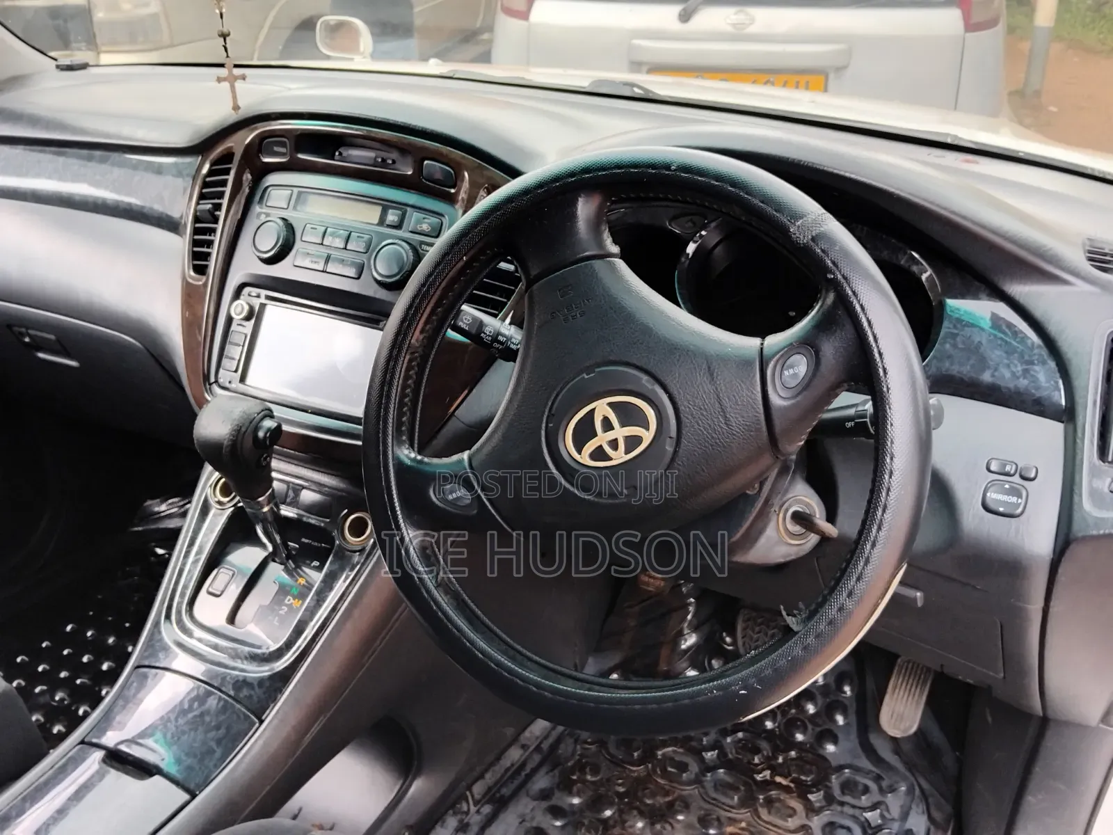 Toyota Kluger 2006 White