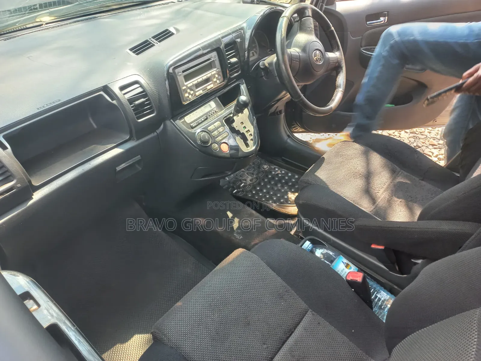 Toyota Wish 2004 Gray