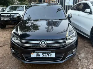Volkswagen Tiguan 2014 Black