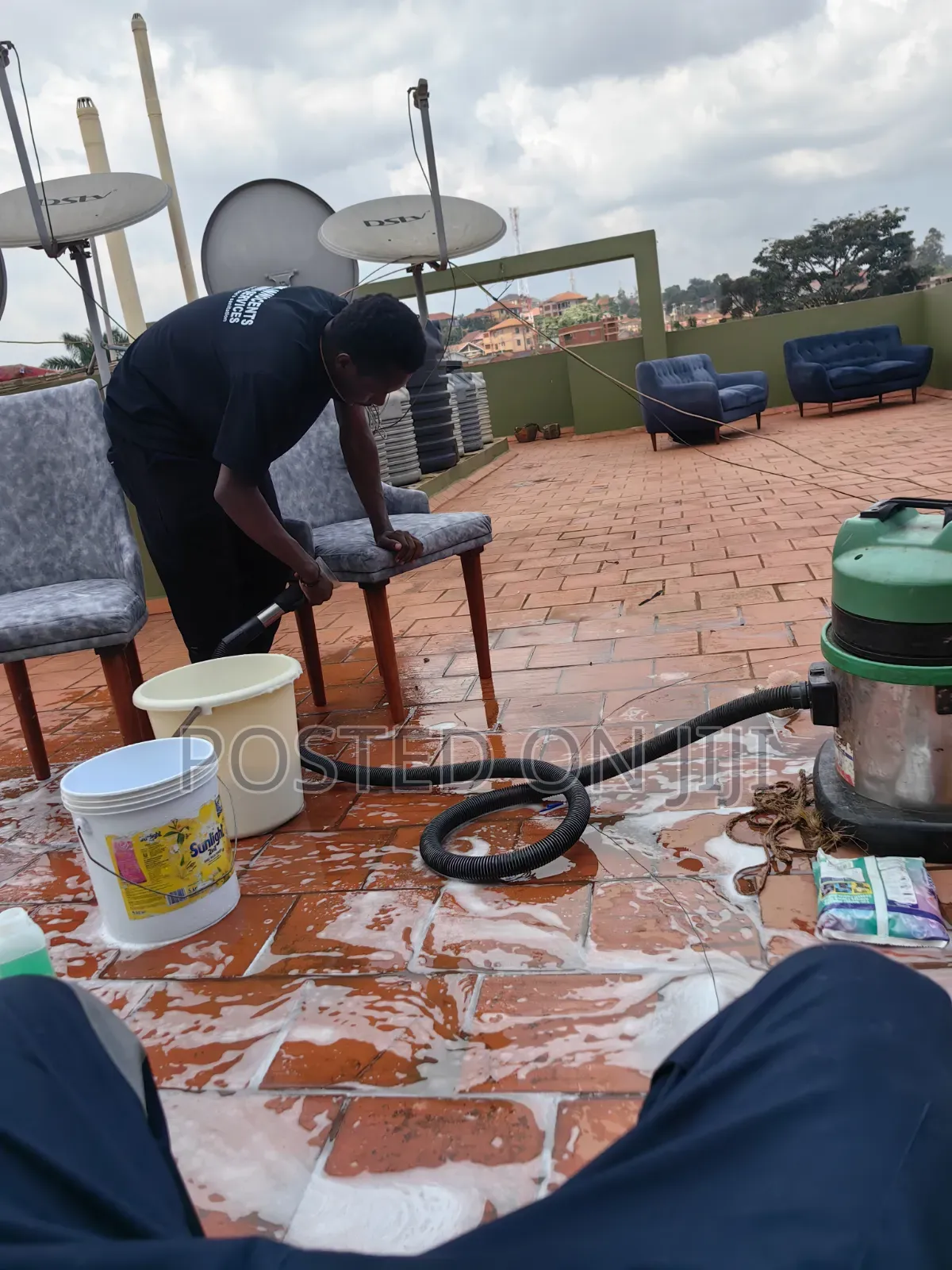 Sofa Set Cleaning Service
