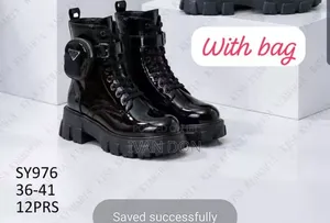 Ladies Shoe