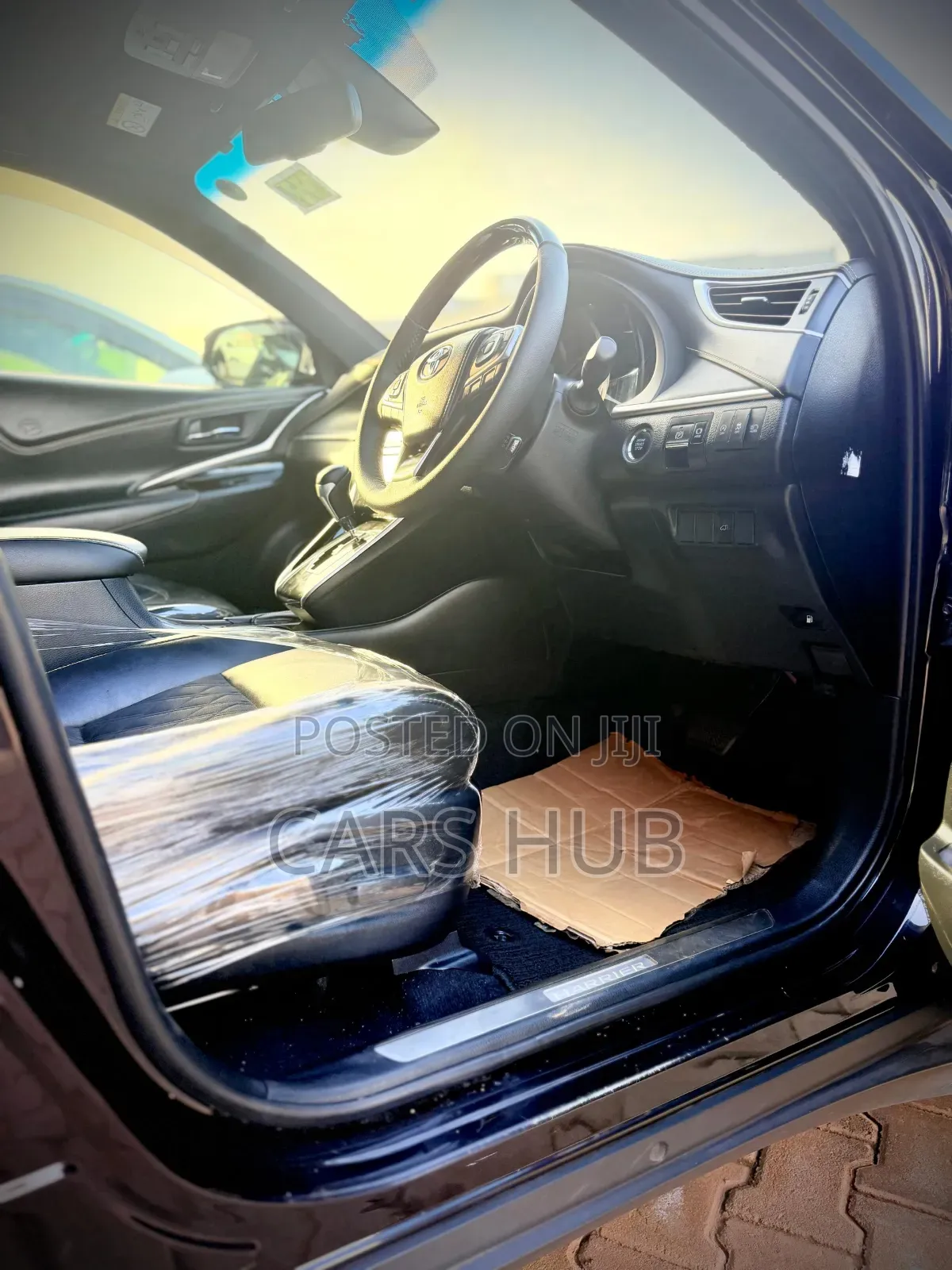 Toyota Harrier 2.0 2019 Black