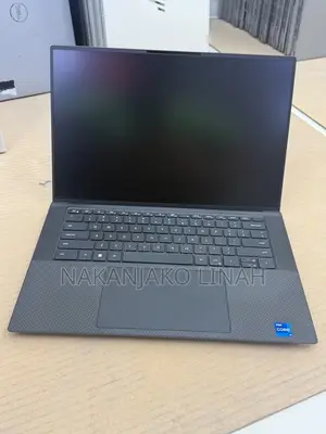Laptop Dell Precision 5570 16GB Intel Core i7 SSD 512GB