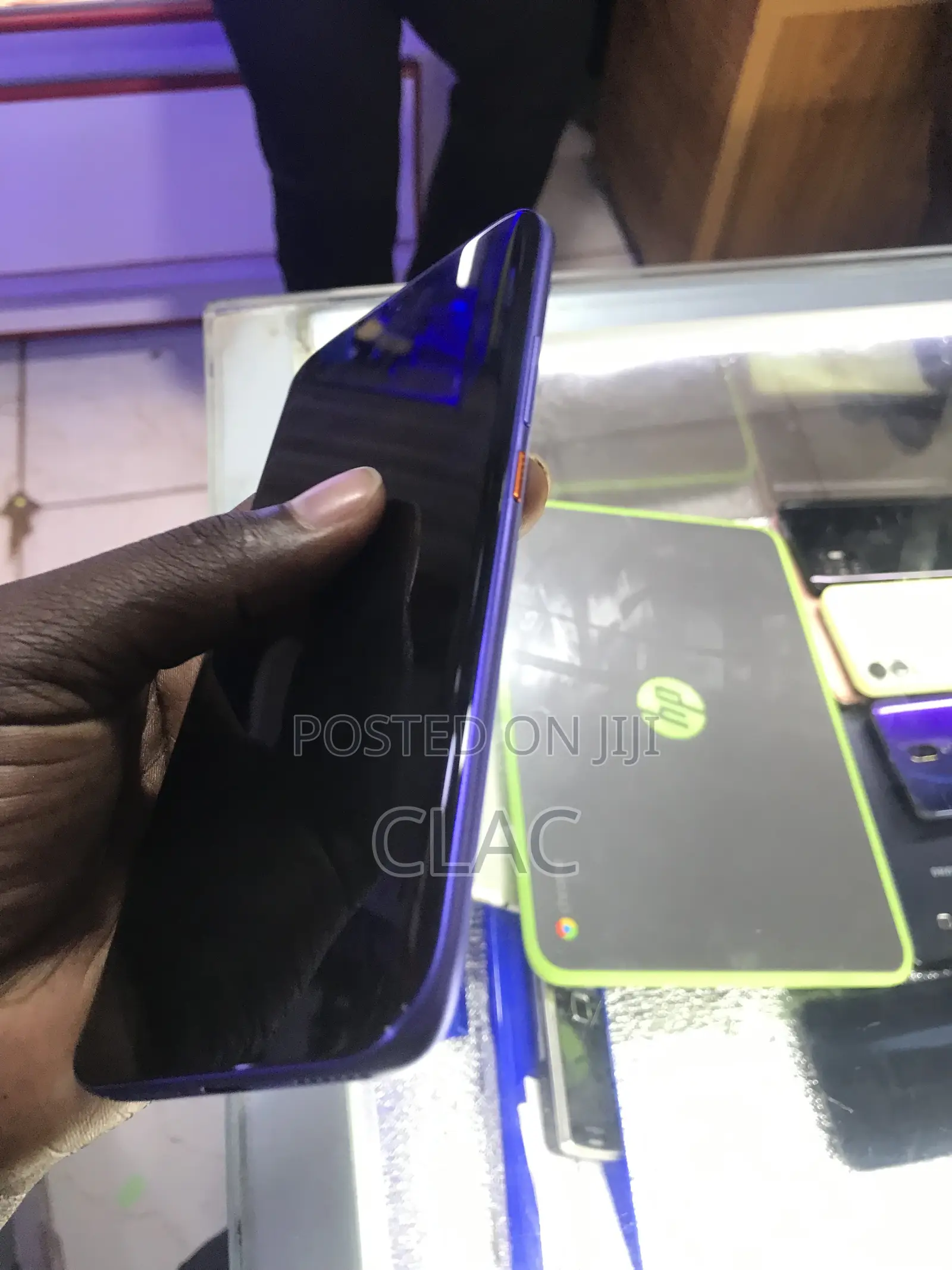 New Tecno Pova 128 GB Purple