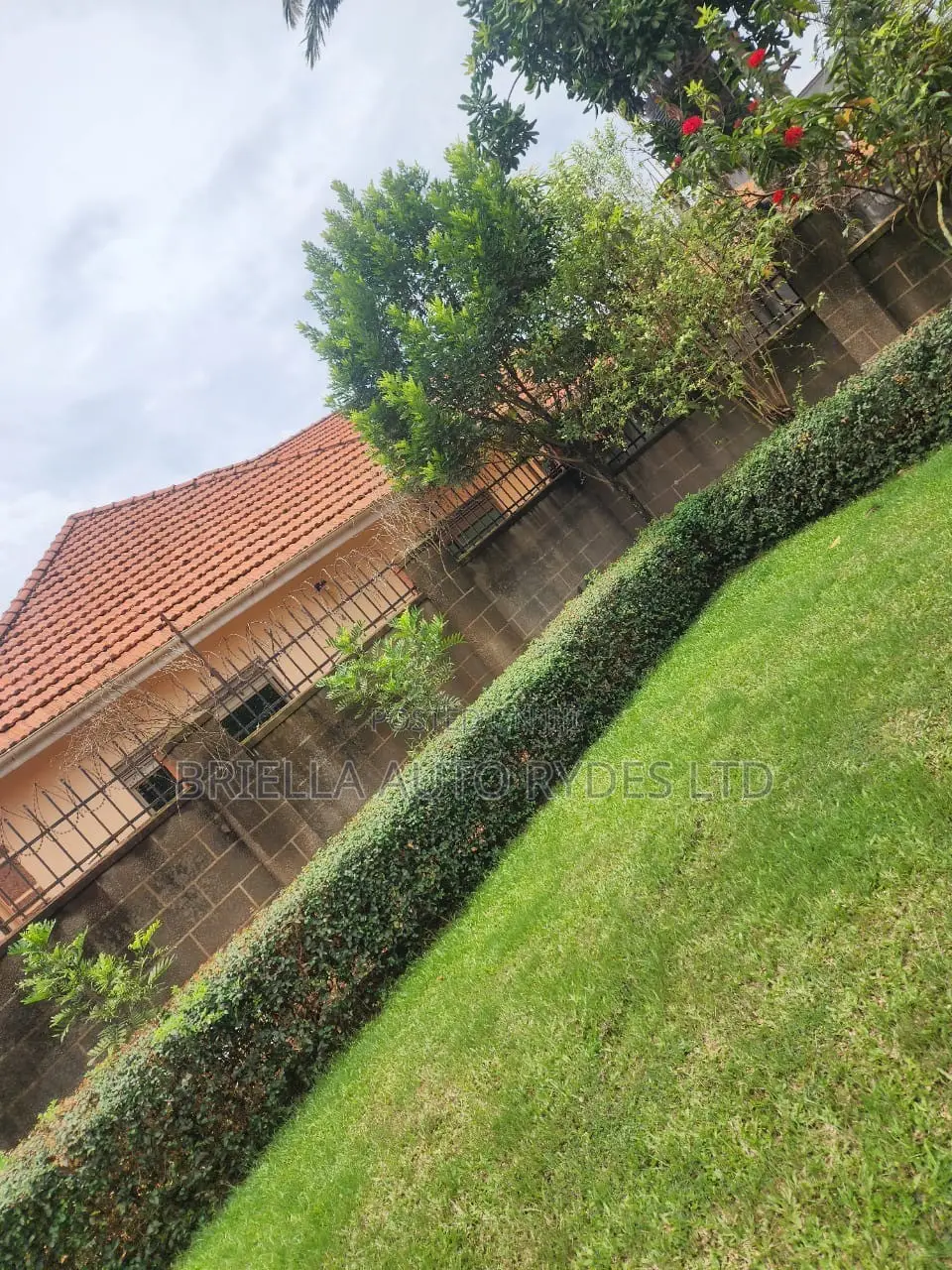 3bdrm Bungalow in Nakawa for sale