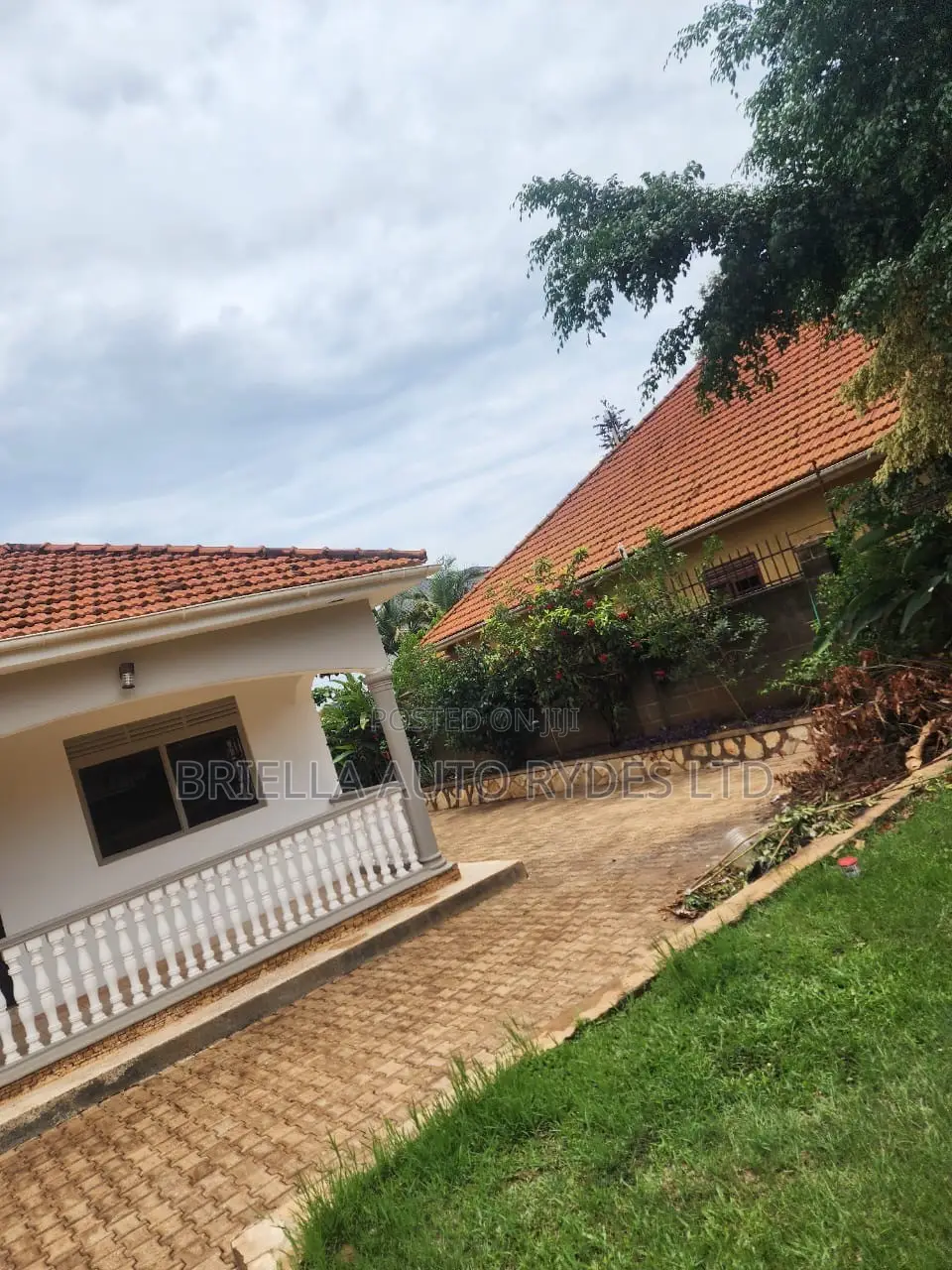 3bdrm Bungalow in Nakawa for sale
