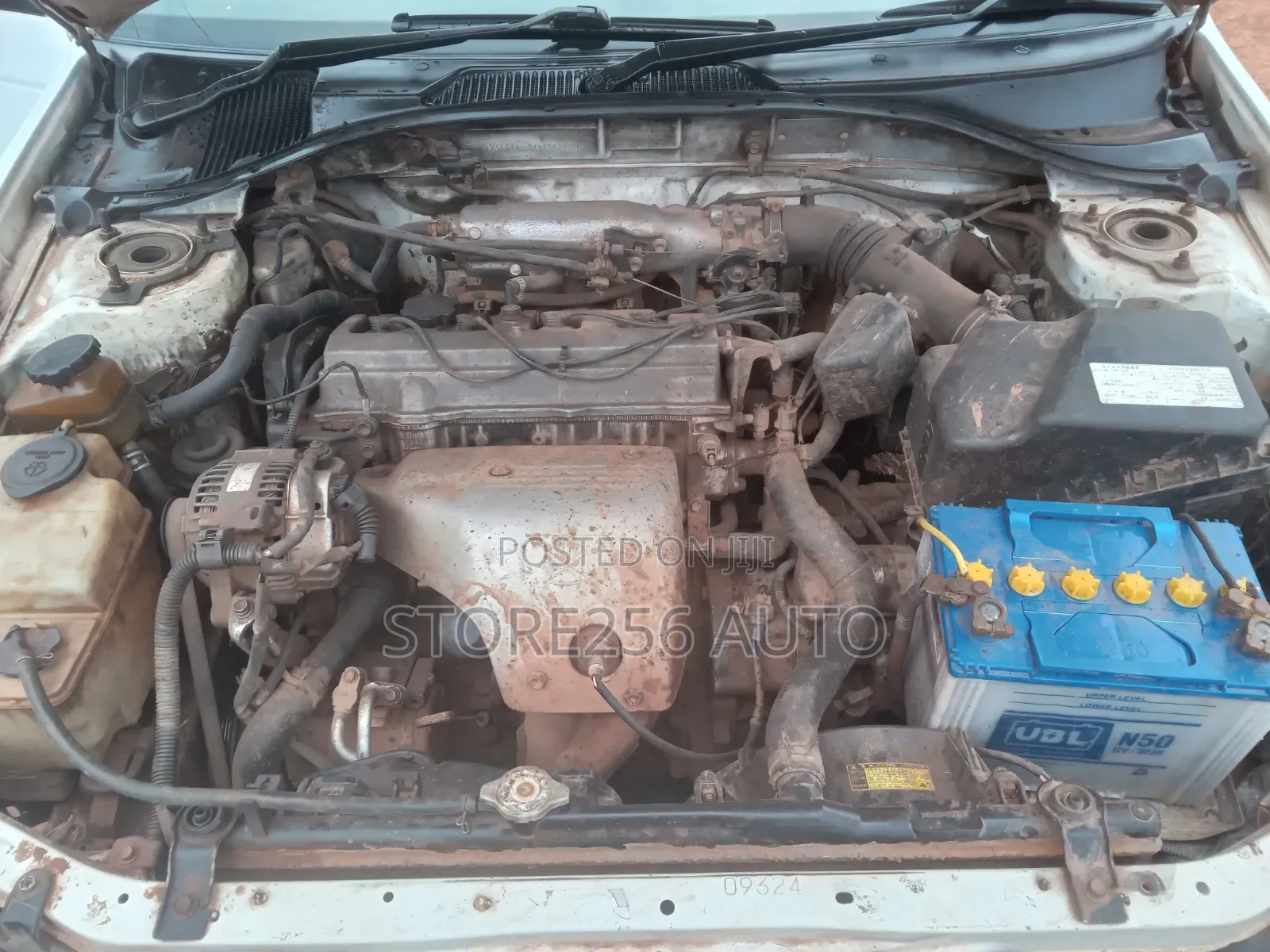 Toyota Caldina E 1998 White