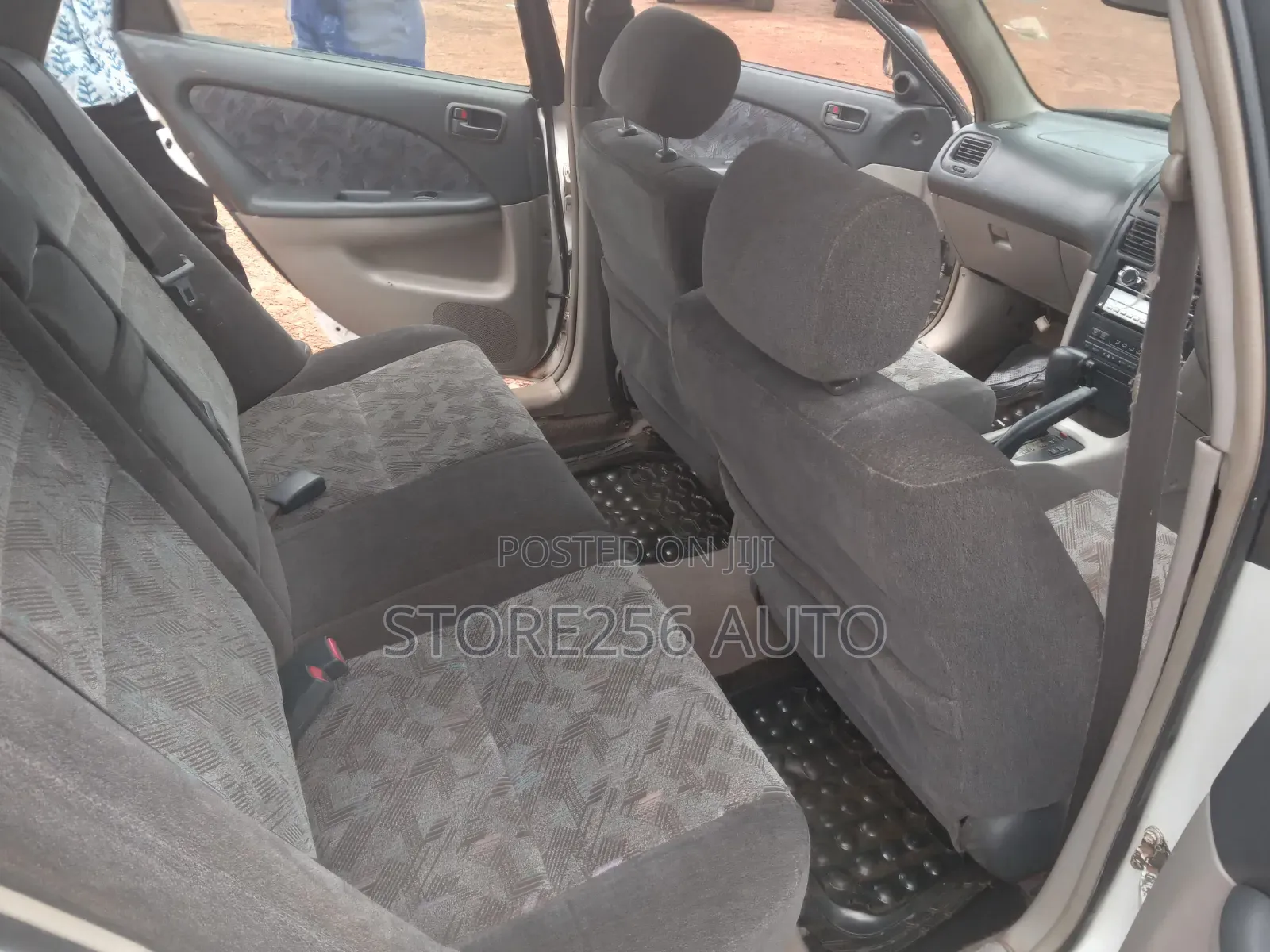 Toyota Caldina E 1998 White