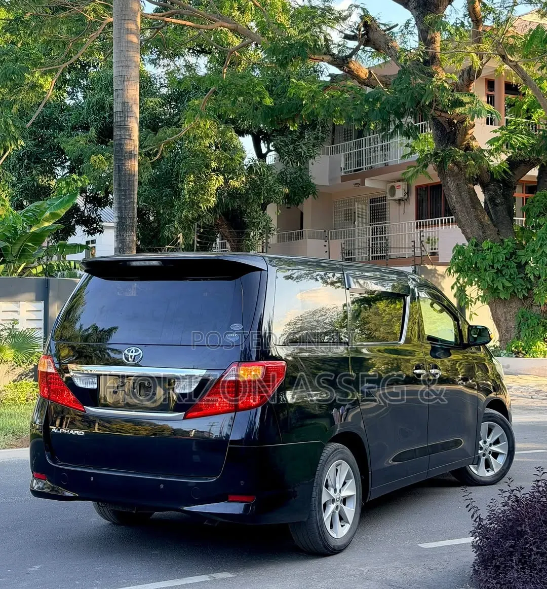 Toyota Alphard 2012 Black