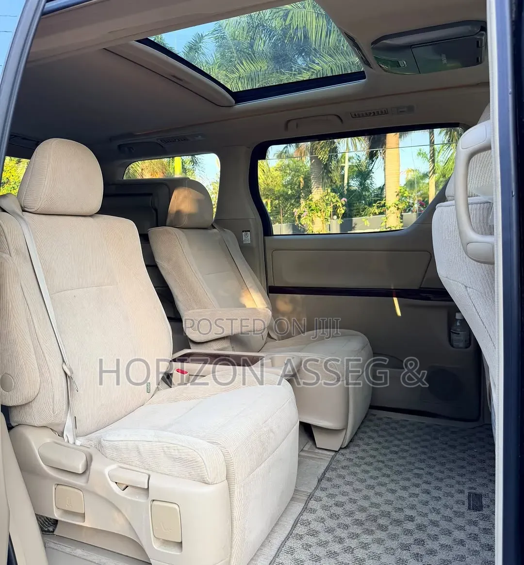 Toyota Alphard 2012 Black